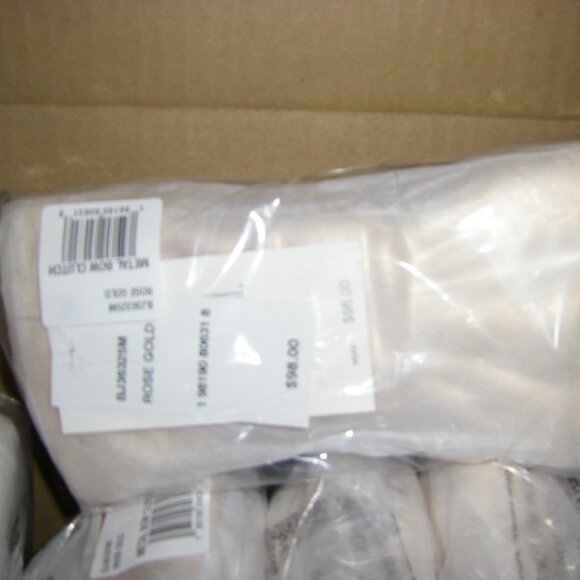 Betsey Johnson Kitsch Metal Bow Clutch Rose Gold Small Size NWT - Picture 15 of 16